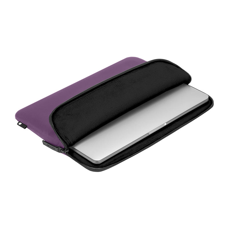 Nordic Mauve | Compact Sleeve with Flight Nylon for MacBook Pro (16-inch & 15-inch, 2023 - 2008) - Nordic Mauve