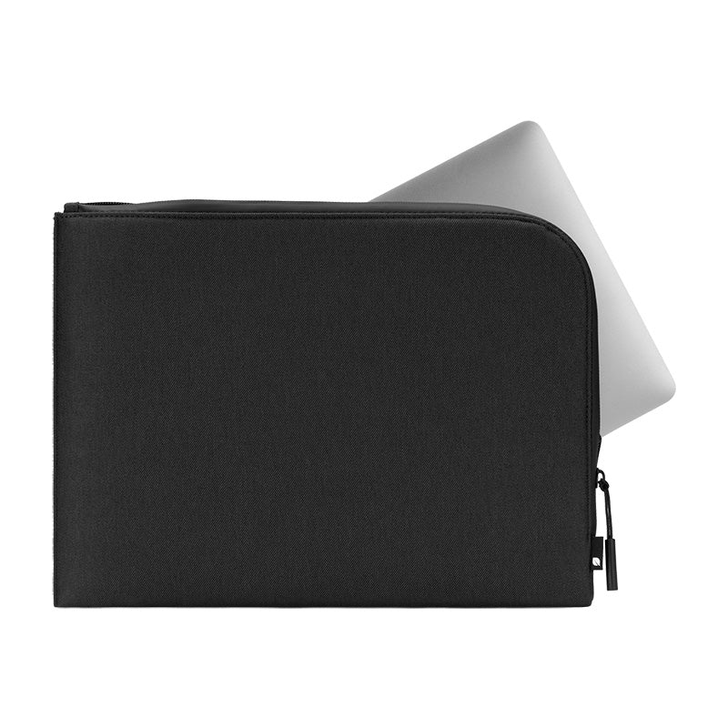 Black | Facet Sleeve with Recycled Twill for MacBook Pro (14-inch, 2023 - 2021) - Black